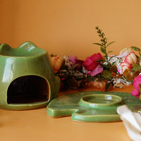Frog Shaped Oil Burner on a lil Lily Pad