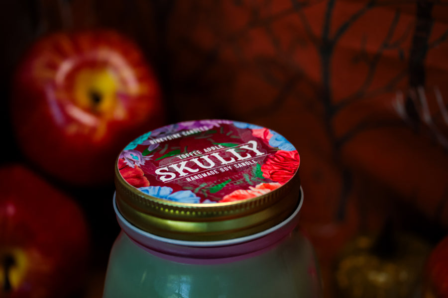 Poison Toffee Apple Scented Skully Candle (VG)