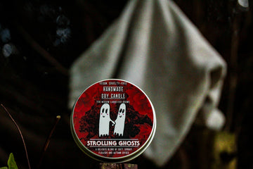 Strolling Ghosts Scented Candle (VG)