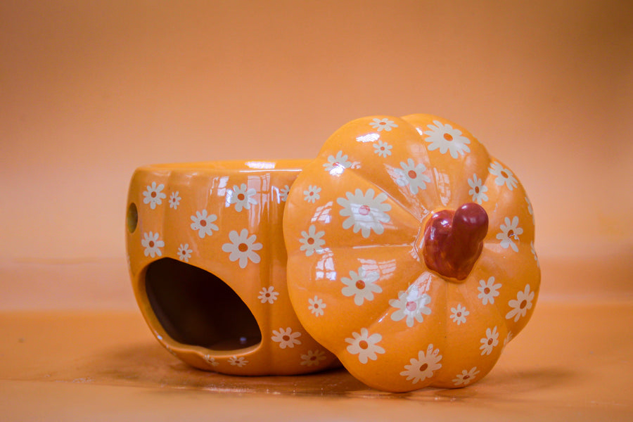 Summerween Pumpkin Oil Burner and Wax Warmer