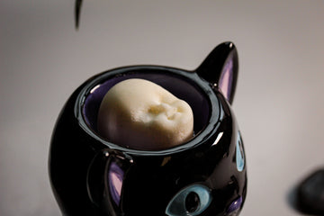 Creepy Bat Cat Oil Burner