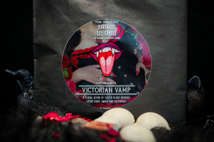 Victorian Vamp Dolls Head Wax Melts (VG)