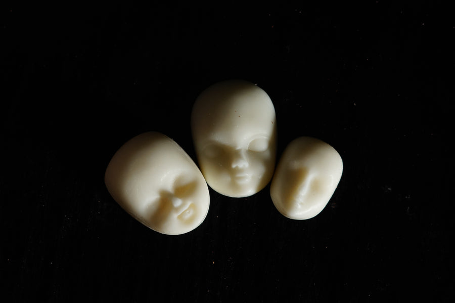 Cinnamon Rolls Dolls Head Wax Melts (VG)